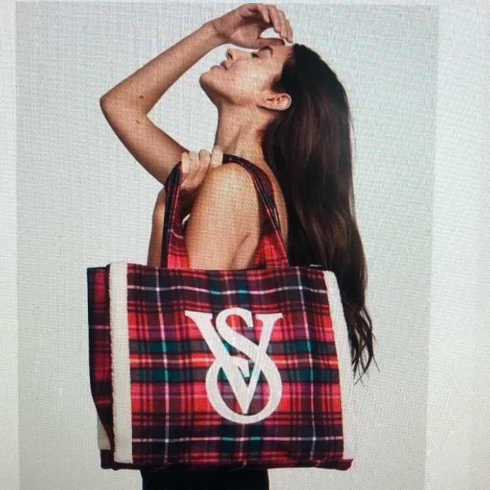 Victoria's Secret Plaid & Sherpa Tote-NWT